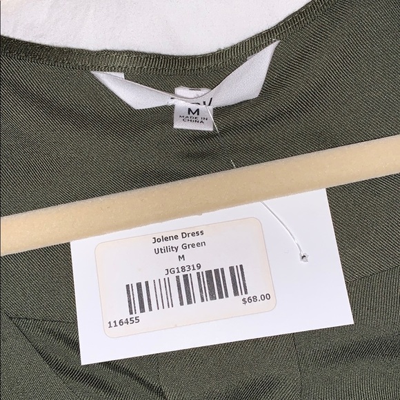 Dress - Picture 3 of 3